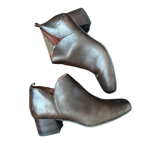 BORN Women's Cognac Brown Aneto Stacked Heel Square Toe Bootie Size 9 - Picture 1 of 10